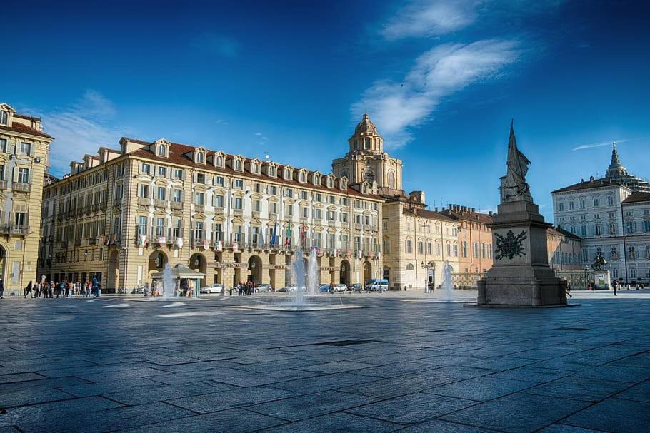 Con Ampia Terrazza - 10 Minuti Da Torino *